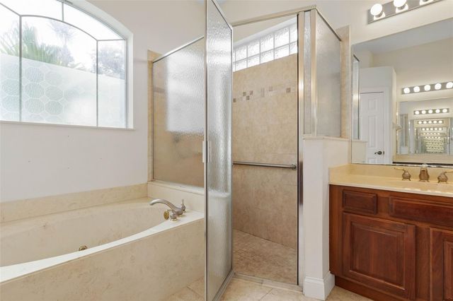 10 HERON DRIVE, Palm Coast, FL 32137