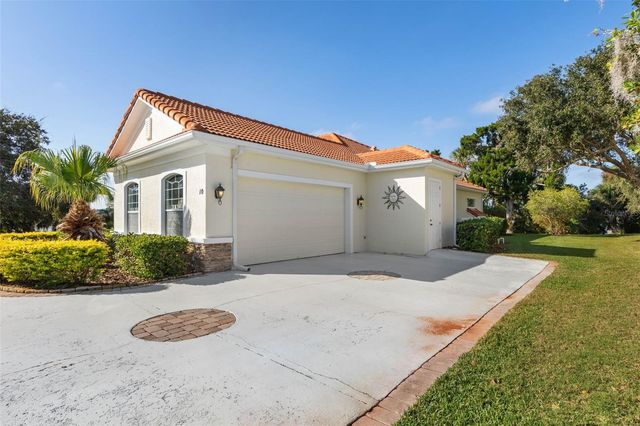 10 HERON DRIVE, Palm Coast, FL 32137