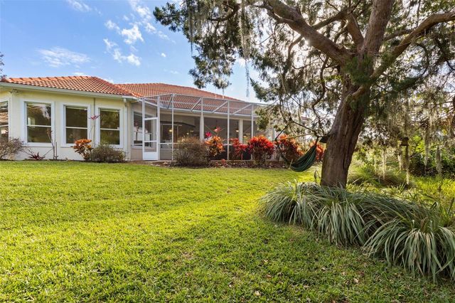 10 HERON DRIVE, Palm Coast, FL 32137