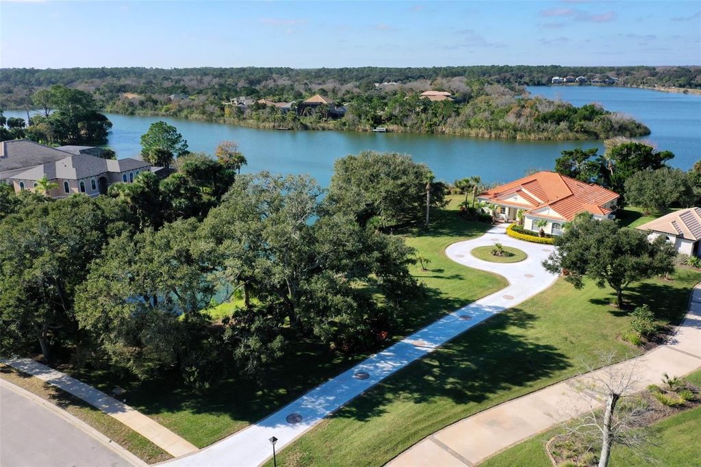 10 HERON DRIVE, Palm Coast, FL 32137