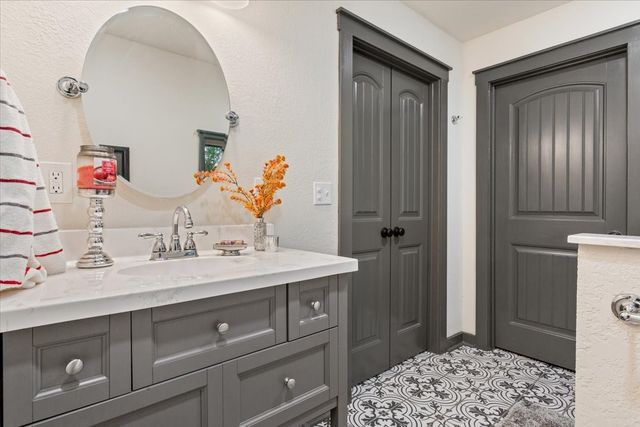 649 Wedgewood, China Spring, TX 76633