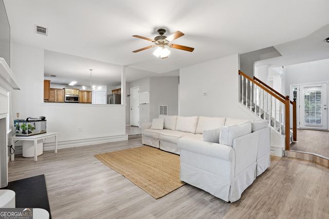 209 Randy Way, Dallas, GA 30132