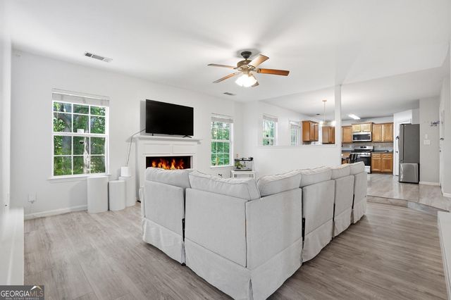 209 Randy Way, Dallas, GA 30132