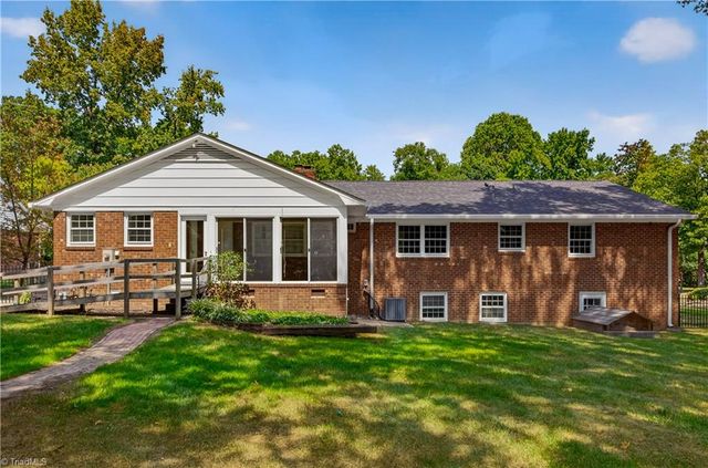 818 Colonial Drive, Burlington, NC 27215