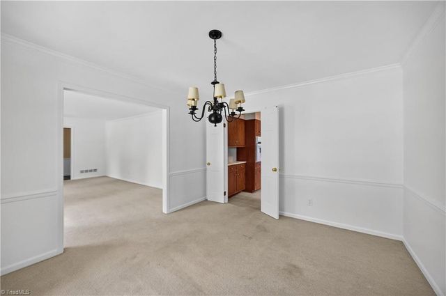 818 Colonial Drive, Burlington, NC 27215