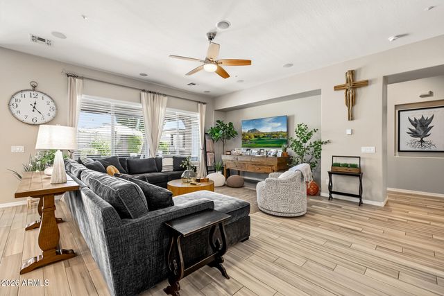 4727 N ALDEA Road E, Litchfield Park, AZ 85340