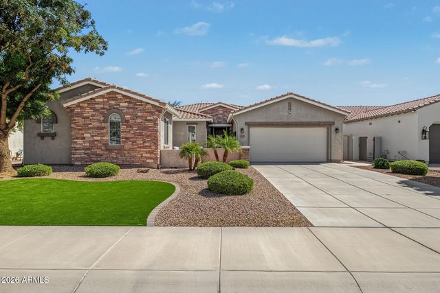 4727 N ALDEA Road E, Litchfield Park, AZ 85340
