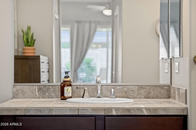 4727 N ALDEA Road E, Litchfield Park, AZ 85340