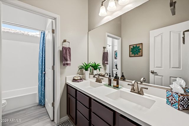4727 N ALDEA Road E, Litchfield Park, AZ 85340