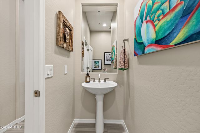 4727 N ALDEA Road E, Litchfield Park, AZ 85340
