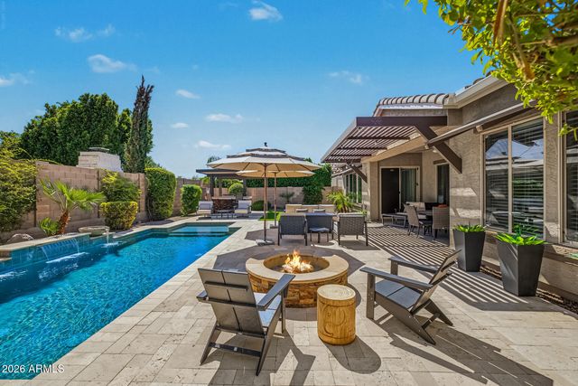 4727 N ALDEA Road E, Litchfield Park, AZ 85340
