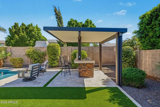 4727 N ALDEA Road E, Litchfield Park, AZ 85340