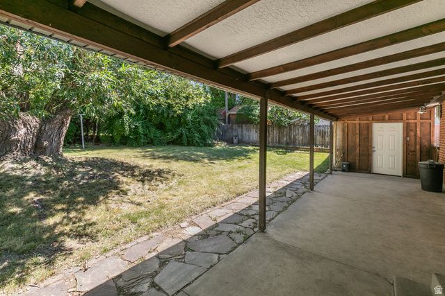 216 N ECCLES AVE, Ogden, UT 84404