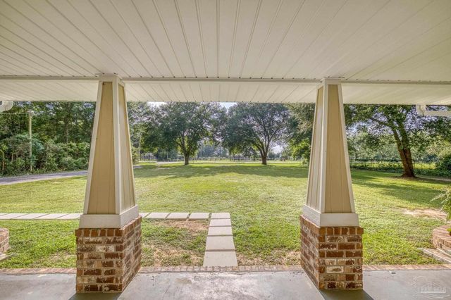 6500 Chumuckla Hwy, Pace, FL 32571