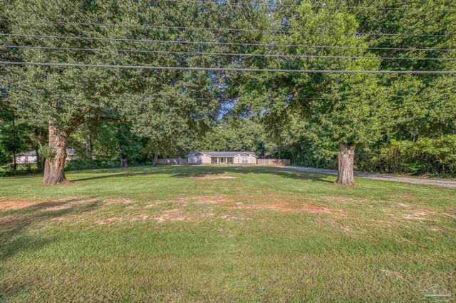 6500 Chumuckla Hwy, Pace, FL 32571