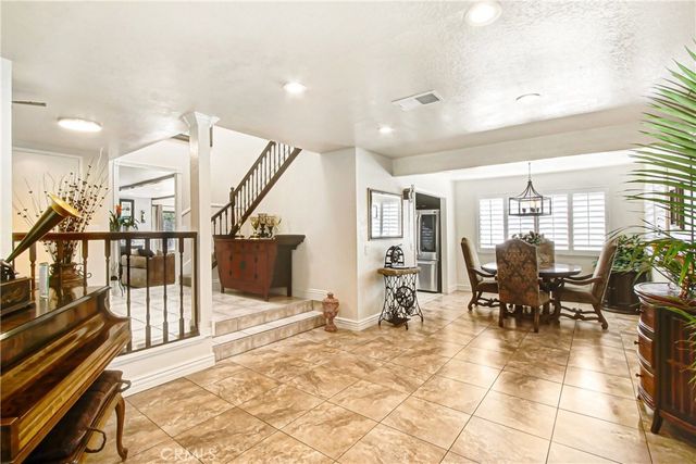 9111 Hidden Farm, Alta Loma, CA 91737
