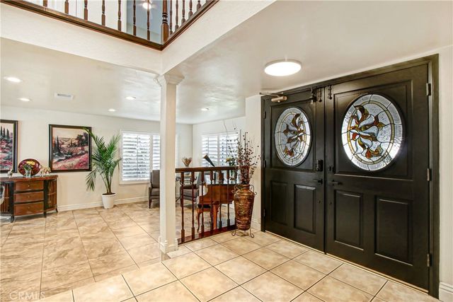 9111 Hidden Farm, Alta Loma, CA 91737