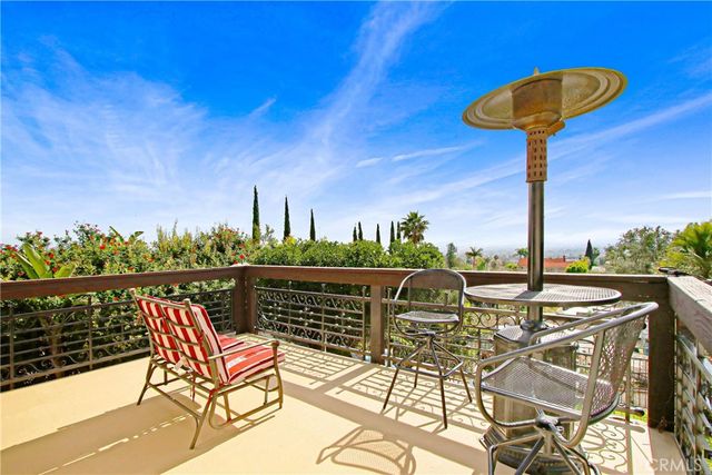 9111 Hidden Farm, Alta Loma, CA 91737