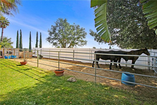 9111 Hidden Farm, Alta Loma, CA 91737
