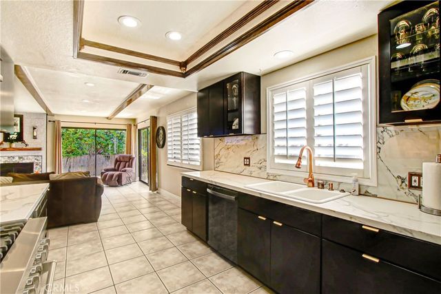 9111 Hidden Farm, Alta Loma, CA 91737