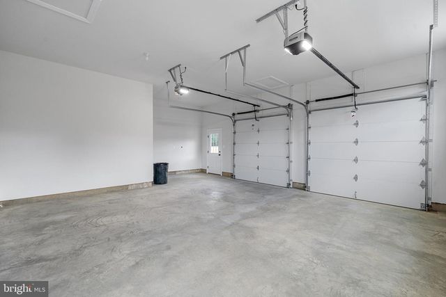 10460 LOFTON HILL RD, La Plata, MD 20646