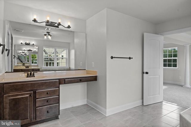 10460 LOFTON HILL RD, La Plata, MD 20646