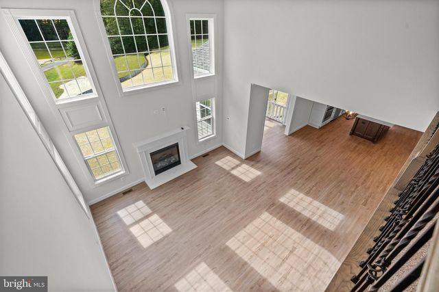 10460 LOFTON HILL RD, La Plata, MD 20646