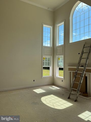 10460 LOFTON HILL RD, La Plata, MD 20646