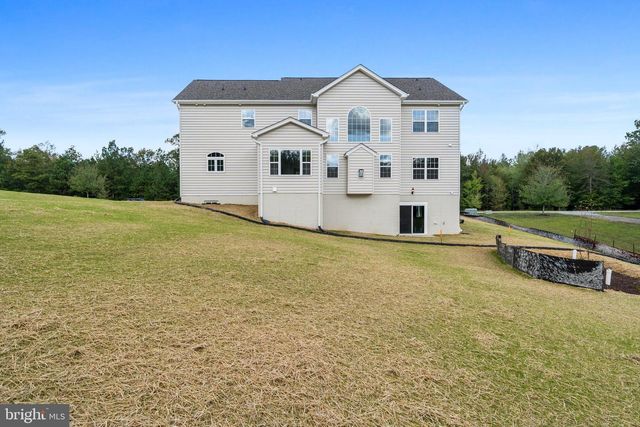 10460 LOFTON HILL RD, La Plata, MD 20646