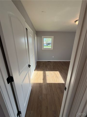 7968 Boxford Road, Clay, NY 13041