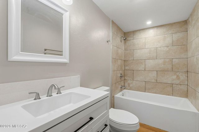 1701 W Calle Acapulco, Tucson, AZ 85713