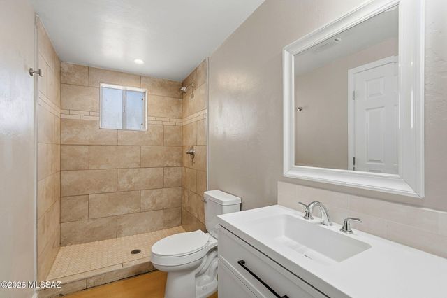 1701 W Calle Acapulco, Tucson, AZ 85713