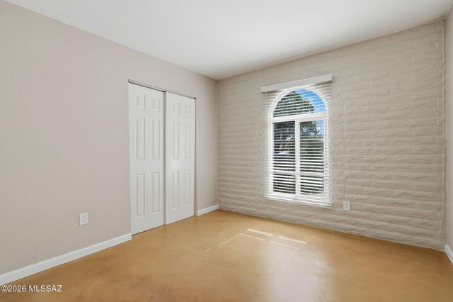 1701 W Calle Acapulco, Tucson, AZ 85713