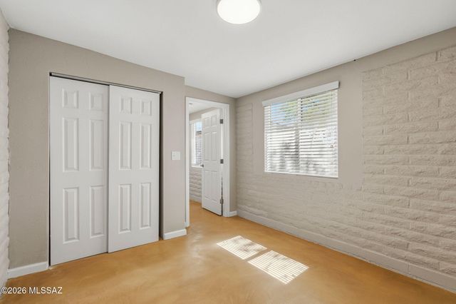 1701 W Calle Acapulco, Tucson, AZ 85713