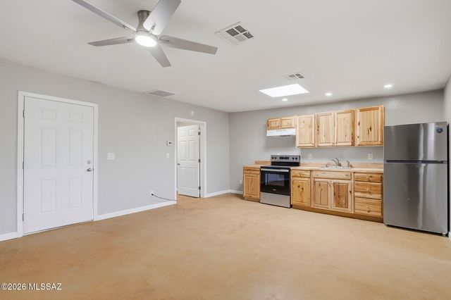 1701 W Calle Acapulco, Tucson, AZ 85713