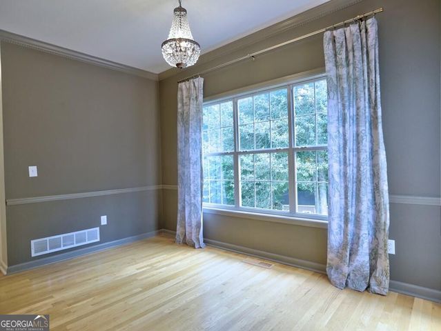 2818 Penncross Drive SW, Marietta, GA 30064