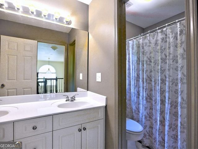 2818 Penncross Drive SW, Marietta, GA 30064