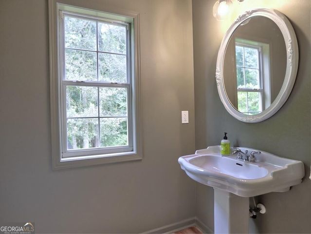 2818 Penncross Drive SW, Marietta, GA 30064