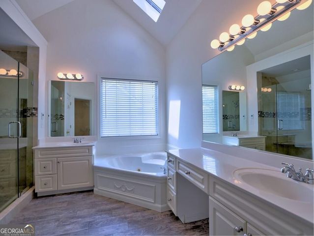 2818 Penncross Drive SW, Marietta, GA 30064