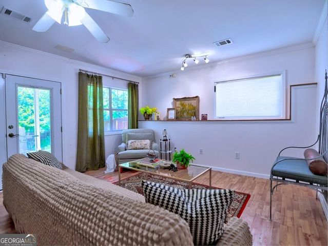 2818 Penncross Drive SW, Marietta, GA 30064