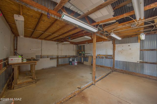 7193 S Pintek Lane, Hereford, AZ 85615