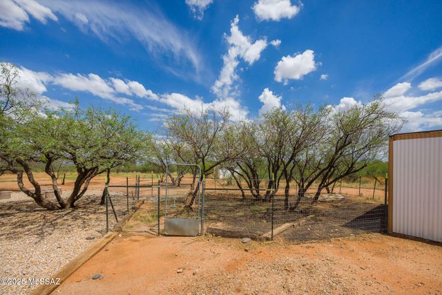 7193 S Pintek Lane, Hereford, AZ 85615