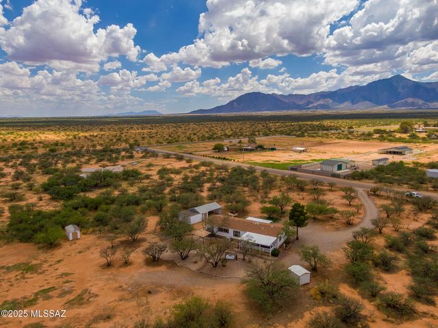 7193 S Pintek Lane, Hereford, AZ 85615