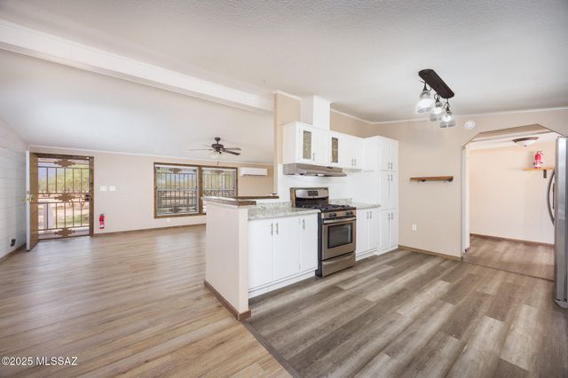 7193 S Pintek Lane, Hereford, AZ 85615