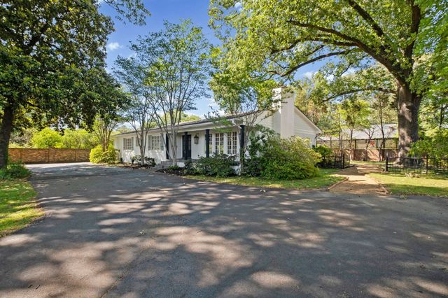 4100 POPLAR AVE, Memphis, TN 38117