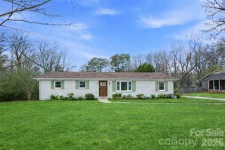 3029 Cresthill Drive, Charlotte, NC 28212