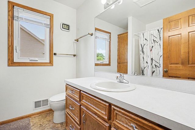 8763 Astro Drive, Jenison, MI 49428