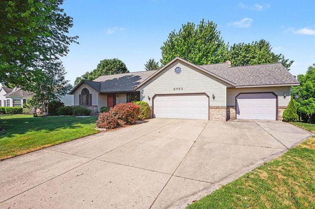 8763 Astro Drive, Jenison, MI 49428