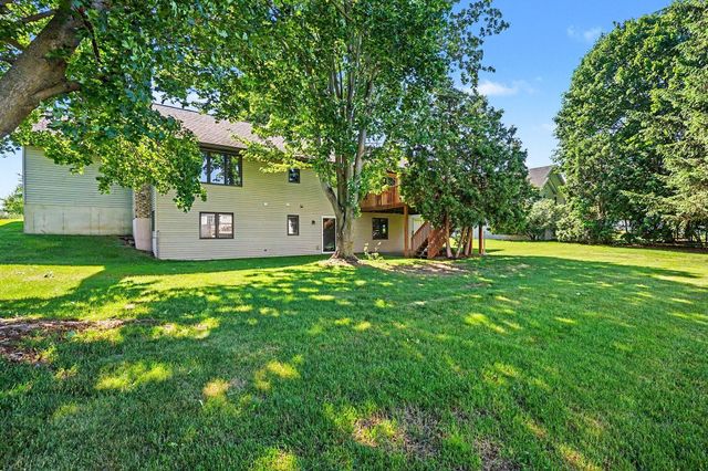 8763 Astro Drive, Jenison, MI 49428