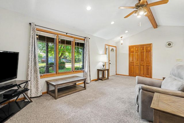 8763 Astro Drive, Jenison, MI 49428